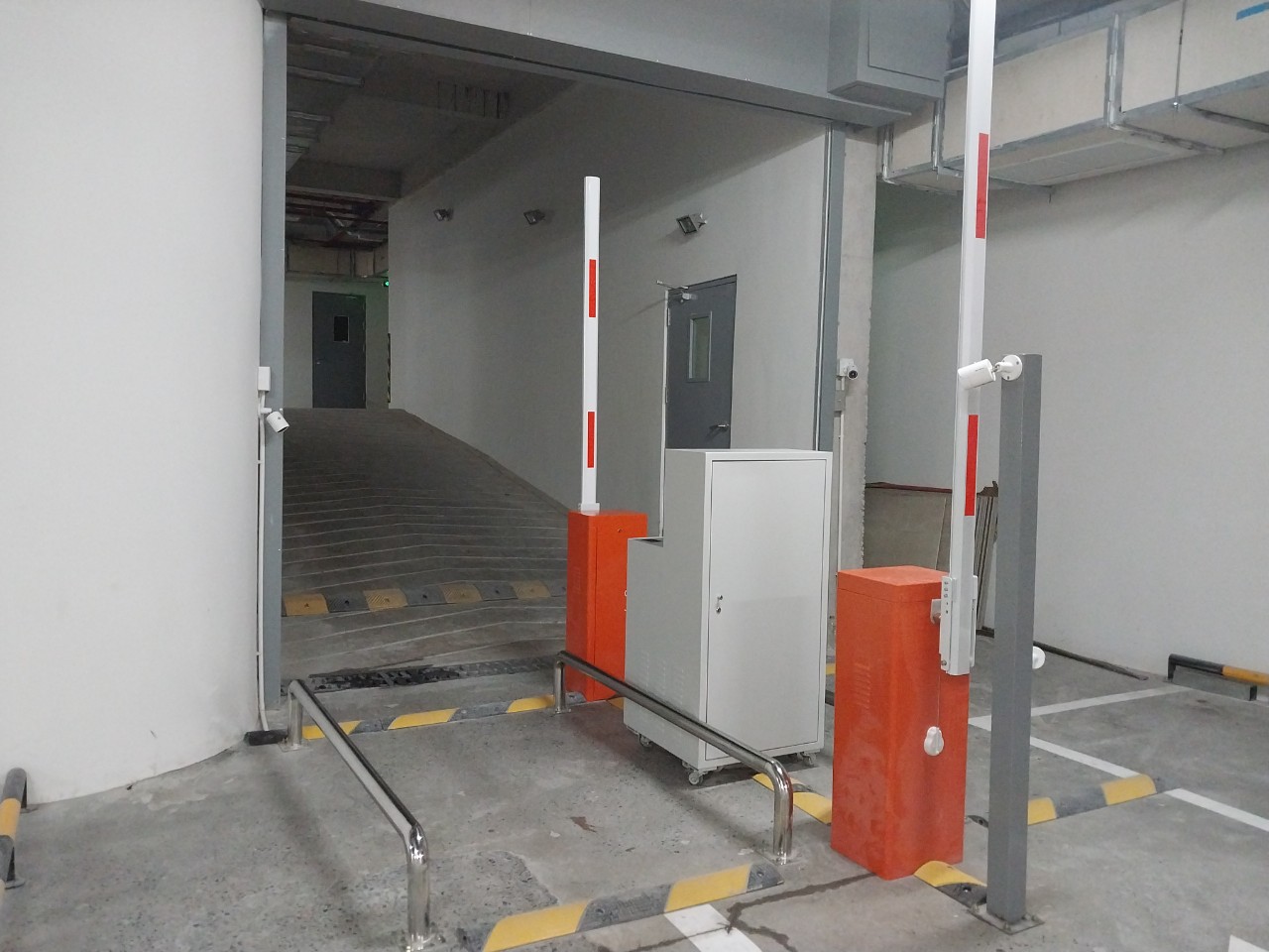 Hệ thống giữ xe KTP Parking tại tòa nhà The Next